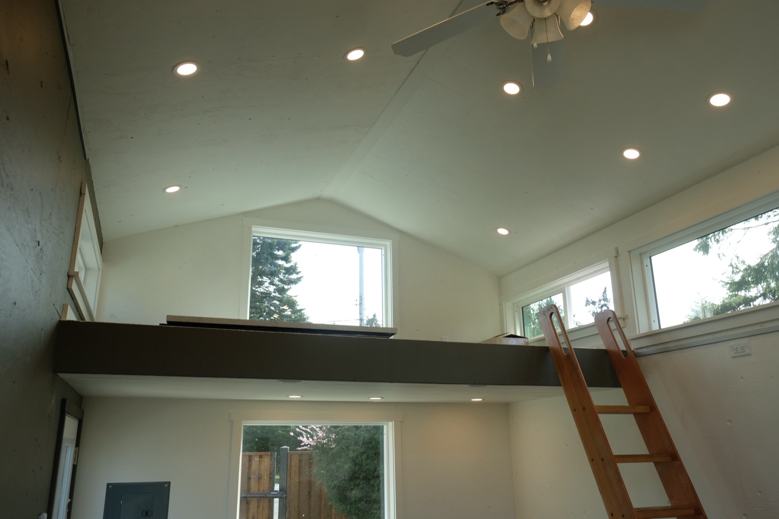 Art Studio — photo 2