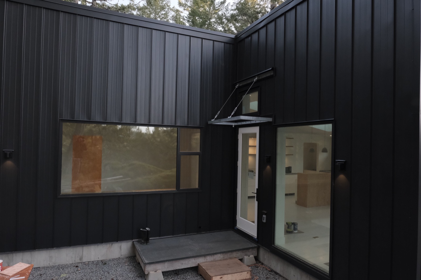 Metchosin Custom — photo 4