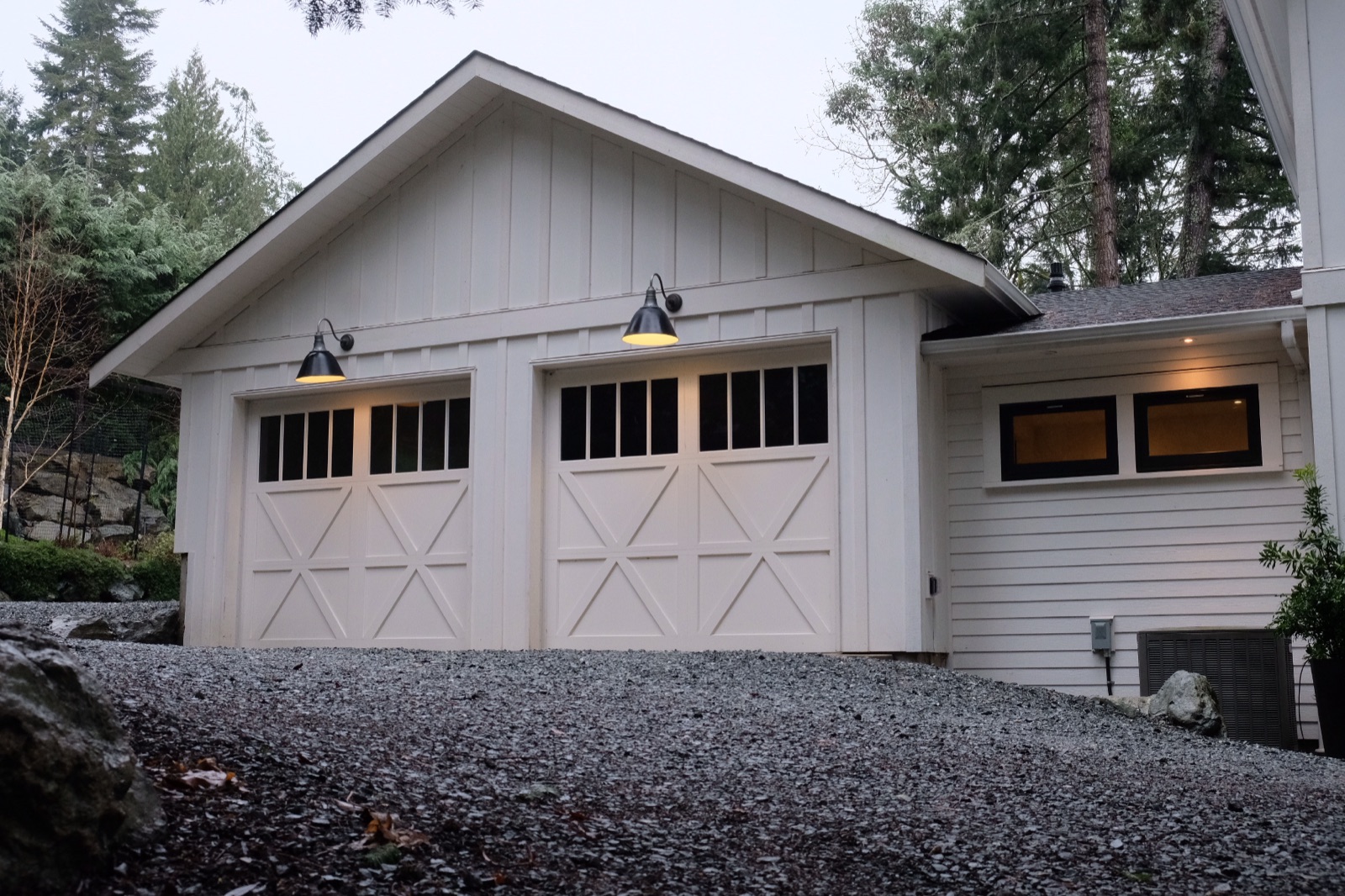 Saanich Custom — photo 9